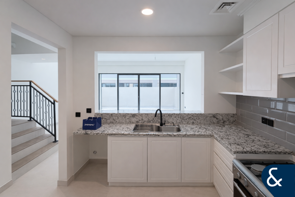 Close to Lagoon | Motivated | Mortgageable